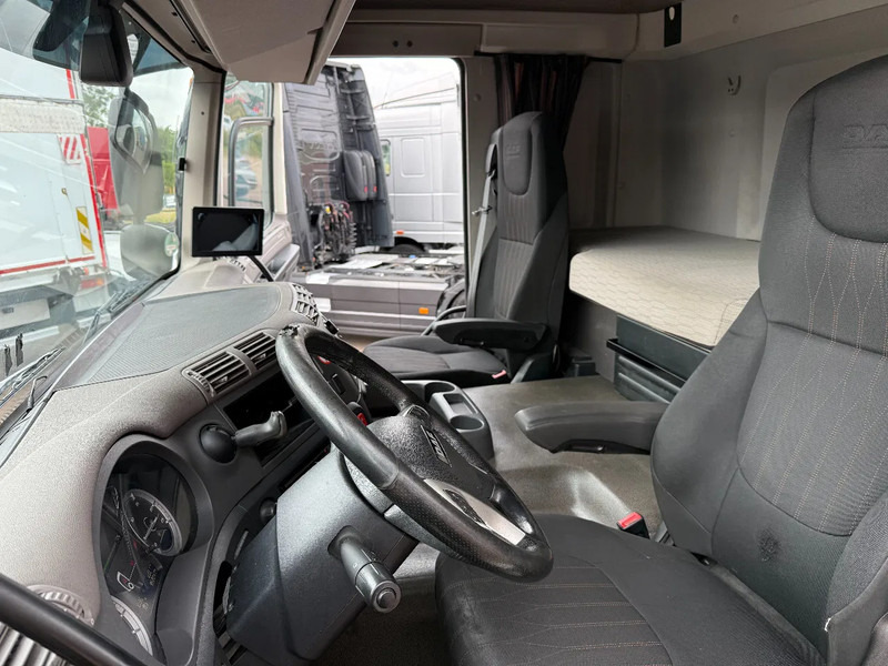 DAF CF 410 CF410 4X2 Spacecab - Distributie trekker - Mileuzone - Dealer onderhouden - apk 6-2026 - Dragbil: bild 5 DAF CF 410 CF410 4X2 Spacecab - Distributie trekker - Mileuzone - Dealer onderhouden - apk 6-2026 - Dragbil: bild 5