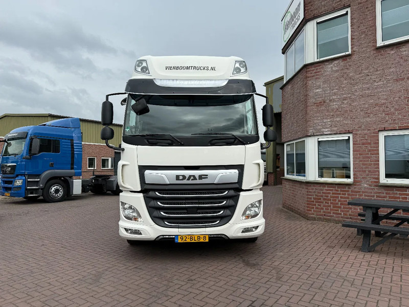 DAF CF 410 CF410 4X2 Spacecab - Distributie trekker - Mileuzone - Dealer onderhouden - apk 6-2026 - Dragbil: bild 2 DAF CF 410 CF410 4X2 Spacecab - Distributie trekker - Mileuzone - Dealer onderhouden - apk 6-2026 - Dragbil: bild 2