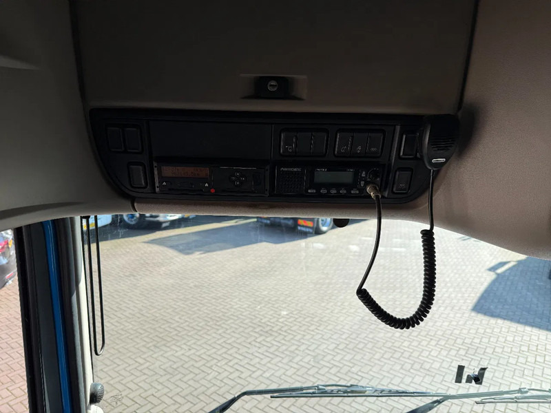 Dragbil DAF XF 460 XF460 4X2 SSC/2X TANK/HOLLAND TRUCK: bild 10