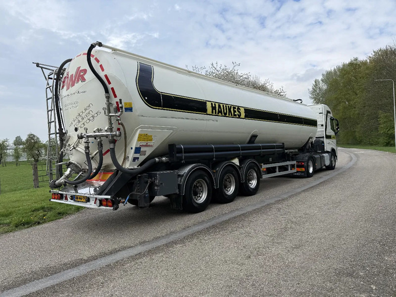 Kässbohrer SSK-60 Kipp-Silo 60.000liter TOP ZUSTAND HOLLAND TRAILER!!!!!!!!! - Tanktrailer: bild 2 Kässbohrer SSK-60 Kipp-Silo 60.000liter TOP ZUSTAND HOLLAND TRAILER!!!!!!!!! - Tanktrailer: bild 2