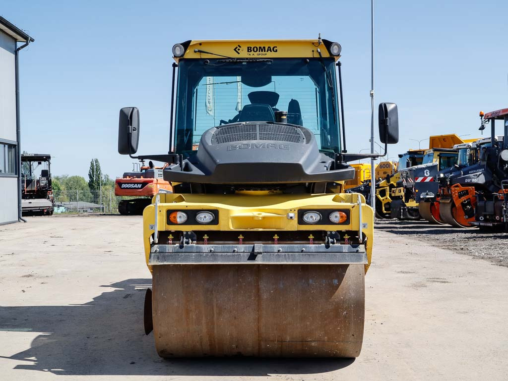BOMAG BW 174 AP-4v - Asfaltvält: bild 3 BOMAG BW 174 AP-4v - Asfaltvält: bild 3