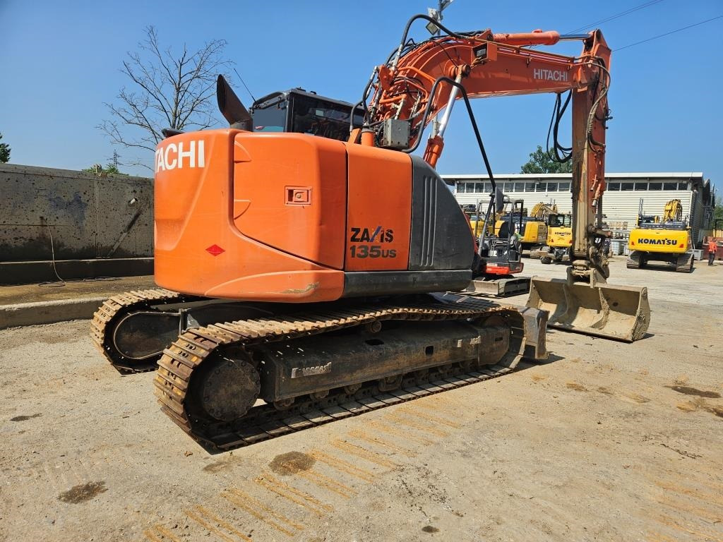 HITACHI ZX 135 US - Bandgrävare: bild 5 HITACHI ZX 135 US - Bandgrävare: bild 5