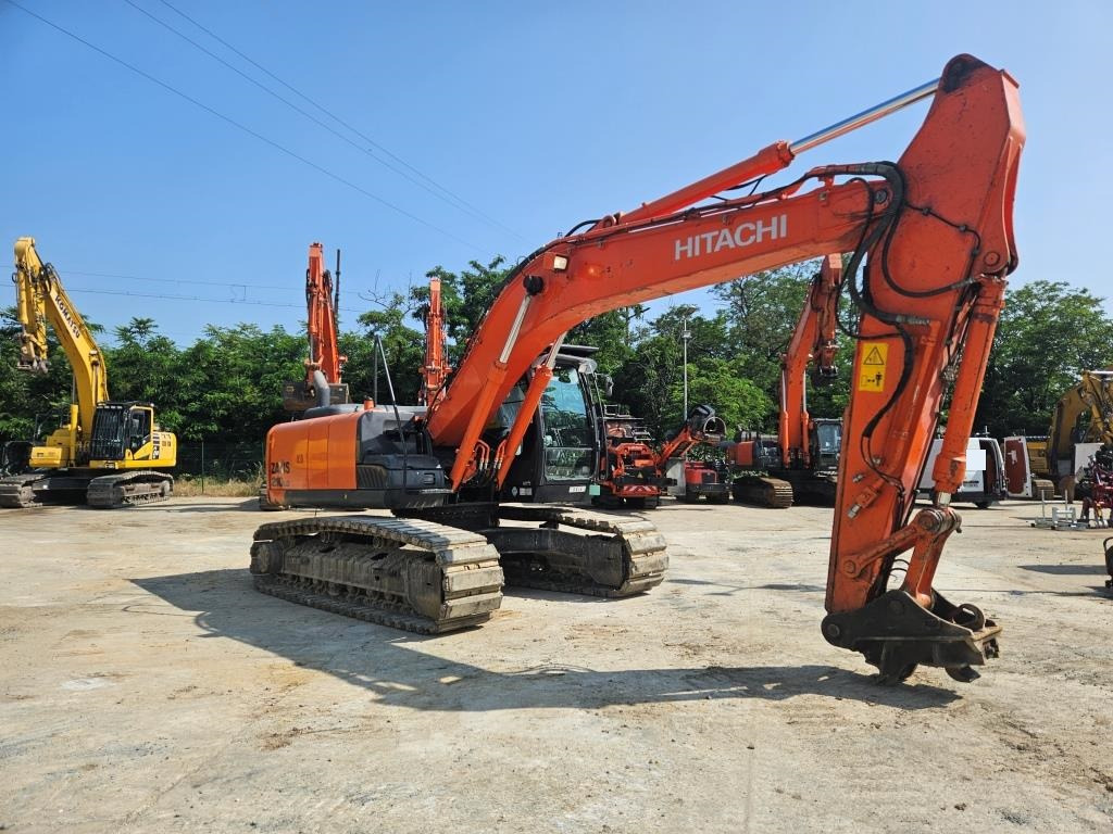 HITACHI ZX 210 LC - Bandgrävare: bild 5 HITACHI ZX 210 LC - Bandgrävare: bild 5
