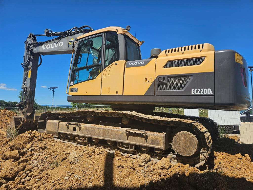 VOLVO EC 220 DL - Bandgrävare: bild 2 VOLVO EC 220 DL - Bandgrävare: bild 2