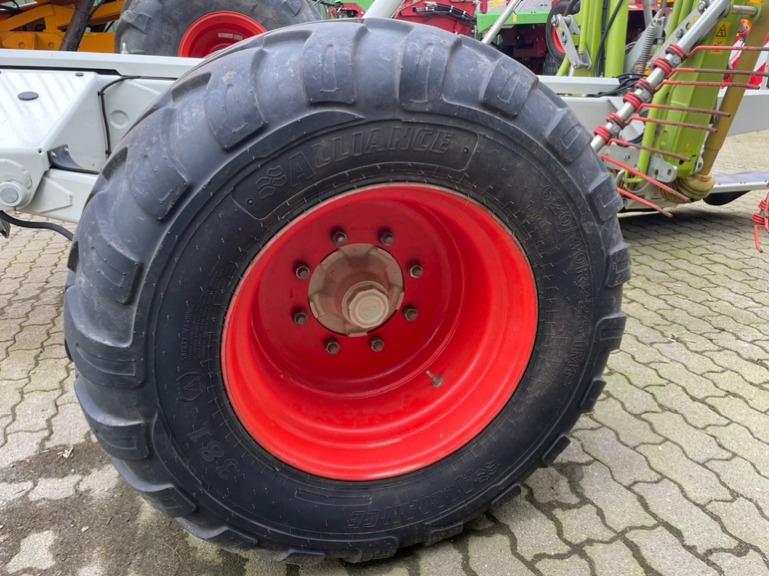 CLAAS Liner 3600 - Hövändare: bild 3 CLAAS Liner 3600 - Hövändare: bild 3
