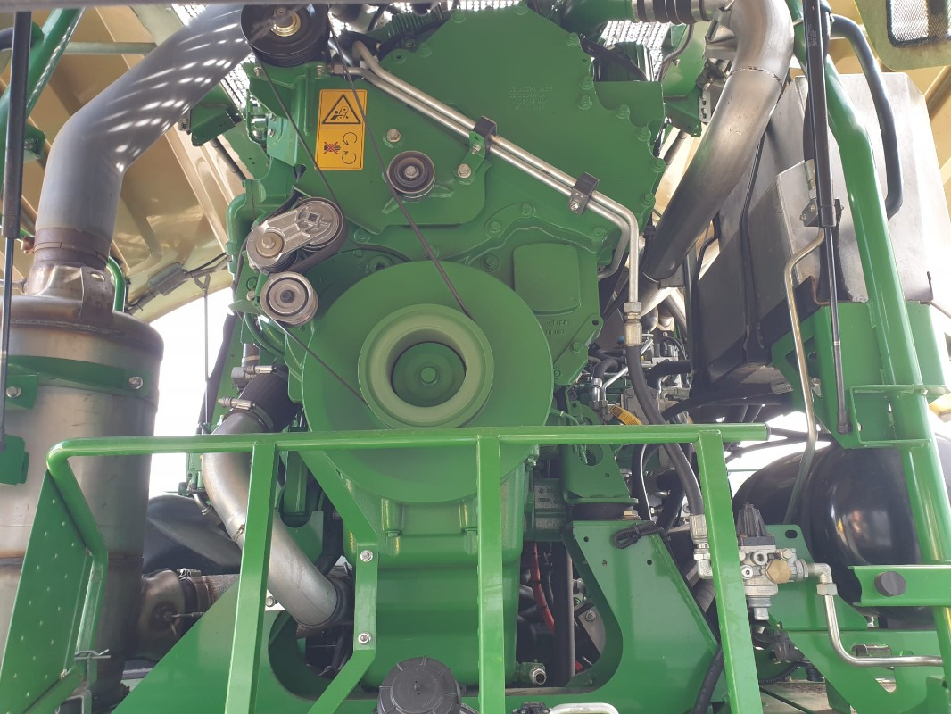 John Deere 8500 - Skördemaskin: bild 3 John Deere 8500 - Skördemaskin: bild 3