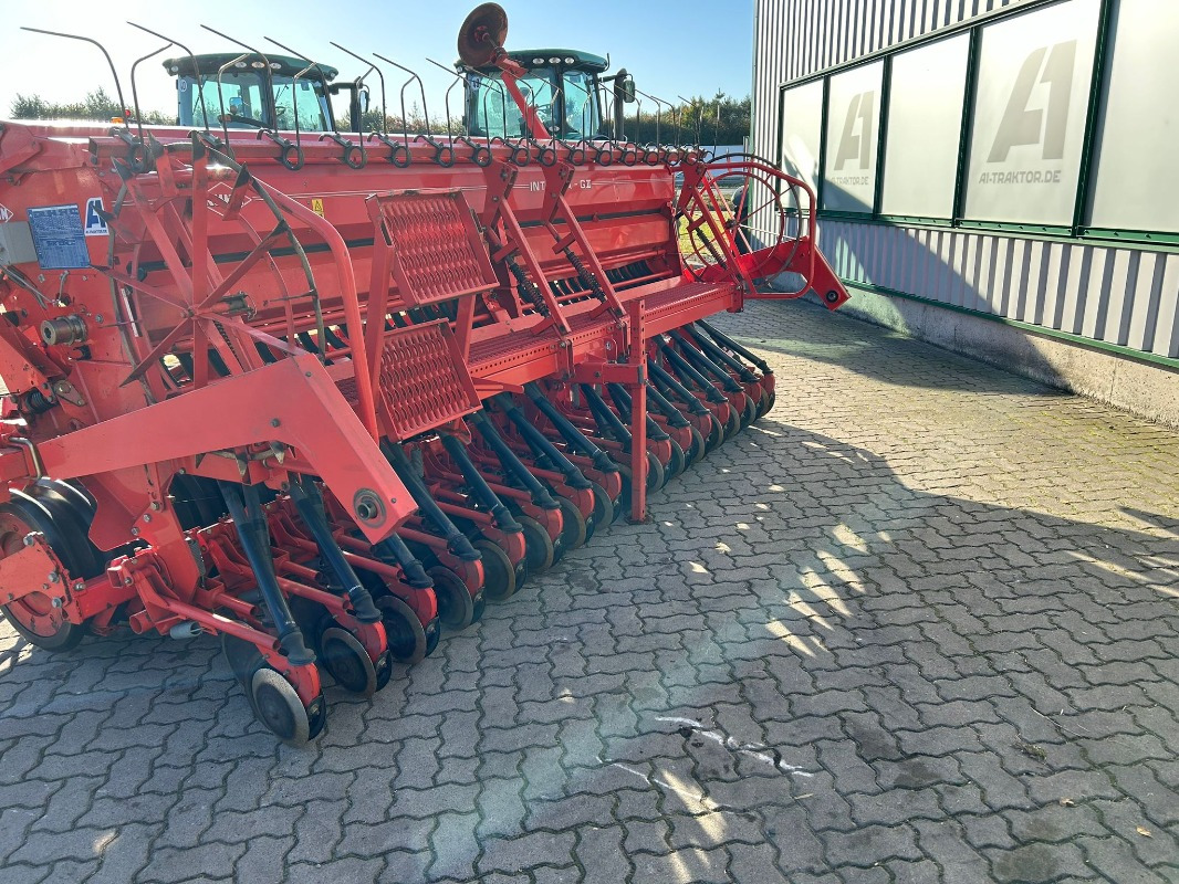 Kuhn Integra G II MIT 400 - Kombisåmaskin: bild 3 Kuhn Integra G II MIT 400 - Kombisåmaskin: bild 3