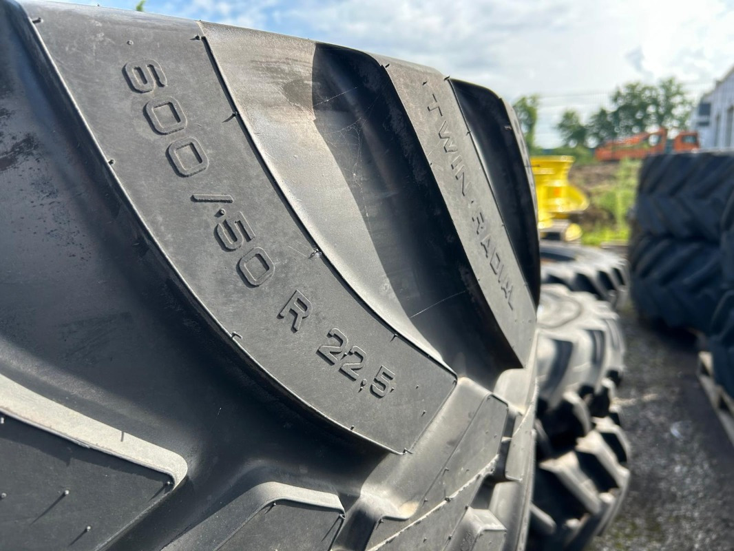Trelleborg 600/50R22.5 - 2 Stück - Däck och fälgar för Lantbruksmaskiner: bild 3 Trelleborg 600/50R22.5 - 2 Stück - Däck och fälgar för Lantbruksmaskiner: bild 3