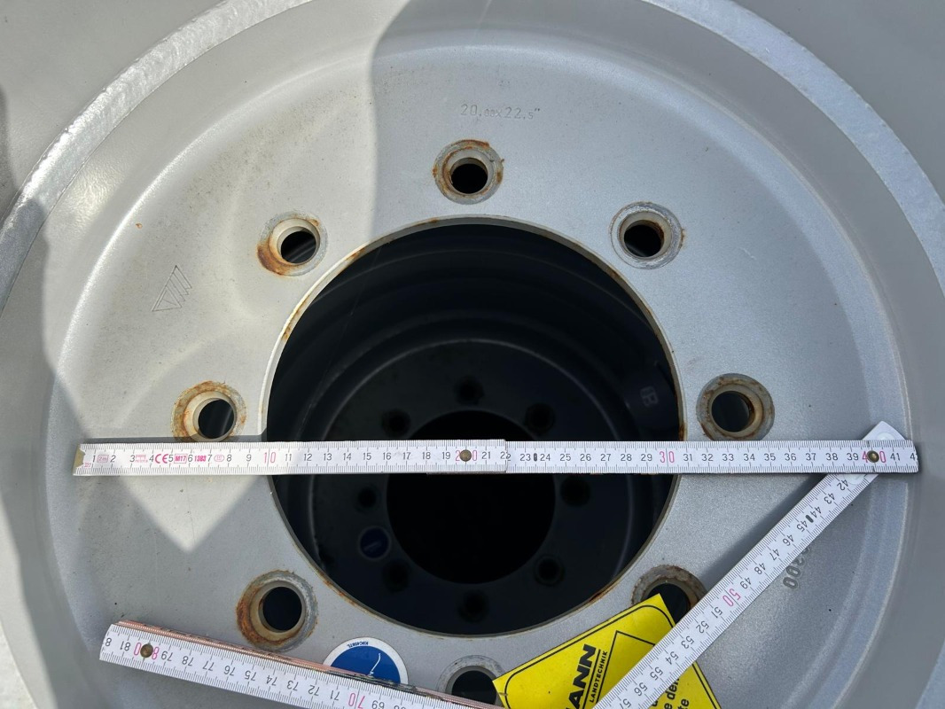Trelleborg 600/50R22.5 - 2 Stück - Däck och fälgar för Lantbruksmaskiner: bild 4 Trelleborg 600/50R22.5 - 2 Stück - Däck och fälgar för Lantbruksmaskiner: bild 4