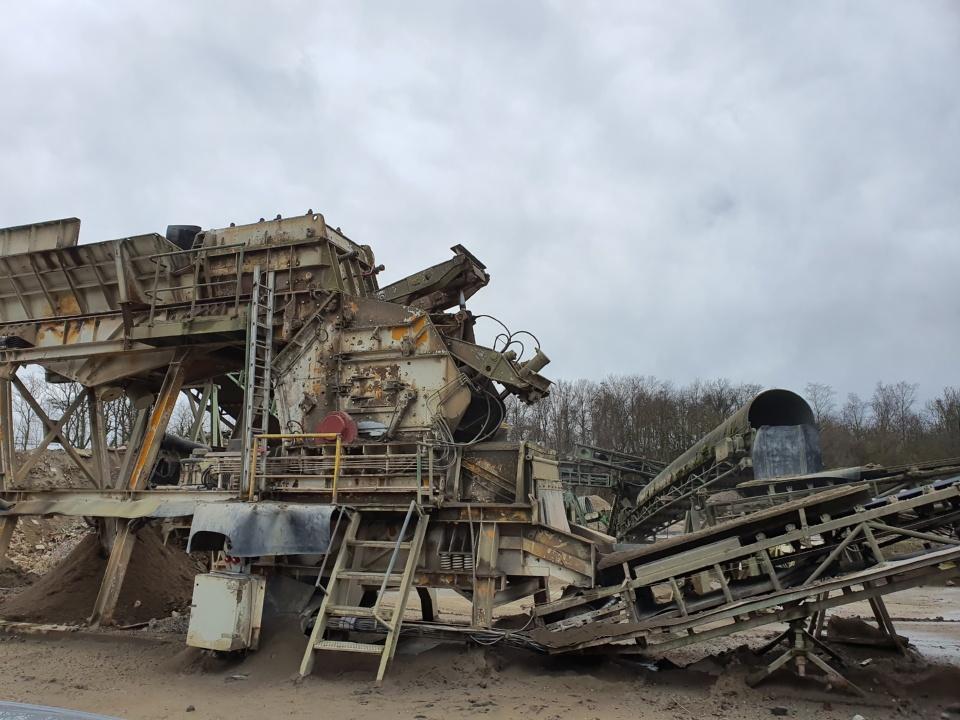 1100 ×900 Brecher - Krossverk: bild 1 1100 ×900 Brecher - Krossverk: bild 1