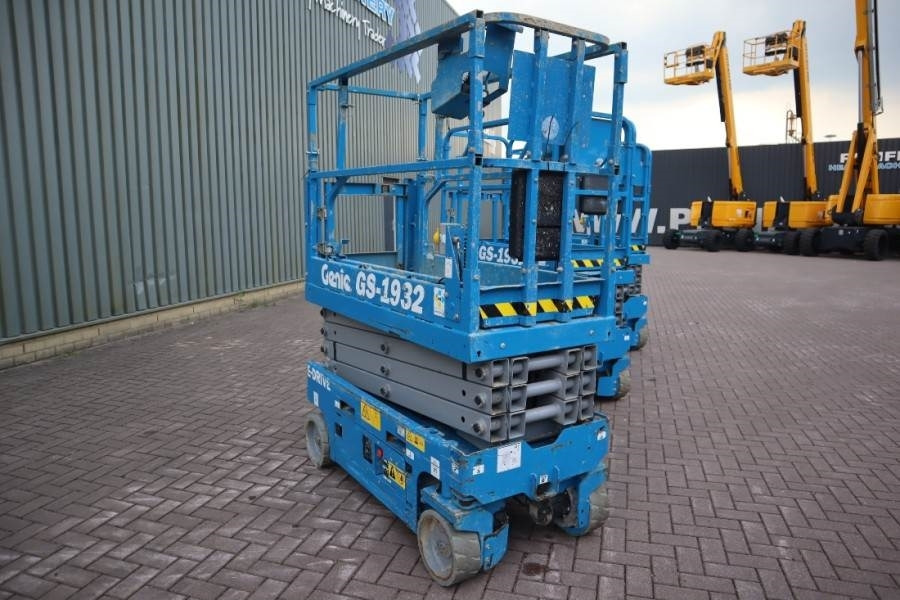 Genie GS1932 E-Drive Several In Stock, 8m Working Height - Saxlift: bild 3 Genie GS1932 E-Drive Several In Stock, 8m Working Height - Saxlift: bild 3