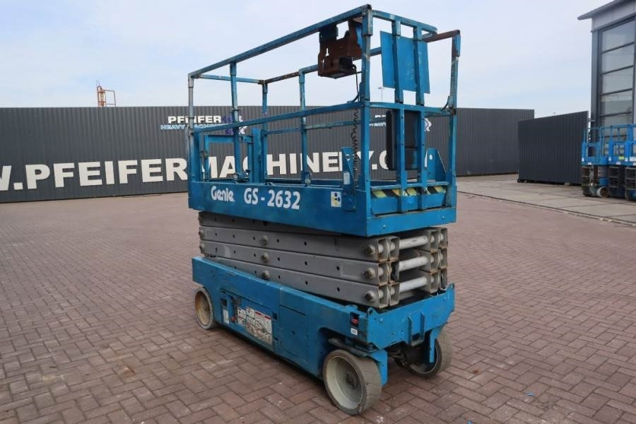 Genie GS2632 Electric, Working Height 10m, 227kg Capacit - Saxlift: bild 2 Genie GS2632 Electric, Working Height 10m, 227kg Capacit - Saxlift: bild 2