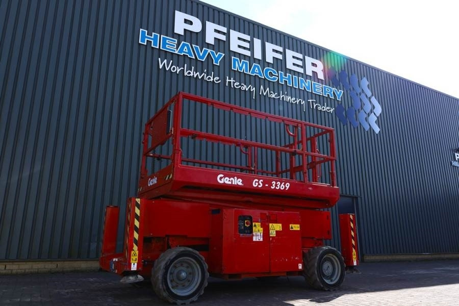 Genie GS3369DC Electric, 11.9m Working Height, 454kg Cap - Saxlift: bild 1 Genie GS3369DC Electric, 11.9m Working Height, 454kg Cap - Saxlift: bild 1