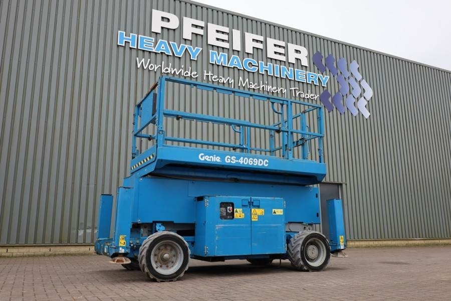 Genie GS4069 Electric, 14m Working Height, 363kg Capacit - Saxlift: bild 1 Genie GS4069 Electric, 14m Working Height, 363kg Capacit - Saxlift: bild 1