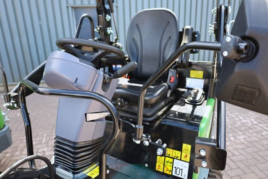 GiANT G2700E 100% Electric - Zero Emissions, Lithium-Iro - Hjullastare: bild 4 GiANT G2700E 100% Electric - Zero Emissions, Lithium-Iro - Hjullastare: bild 4