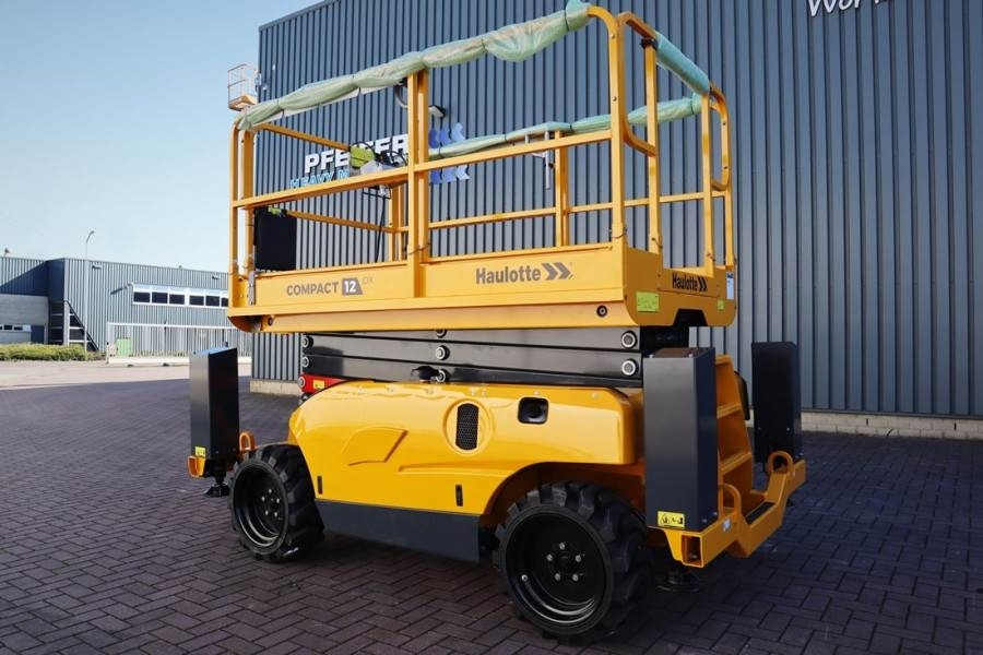 Haulotte Compact 12DX Valid Inspection, *Guarantee! Diesel, - Saxlift: bild 4 Haulotte Compact 12DX Valid Inspection, *Guarantee! Diesel, - Saxlift: bild 4