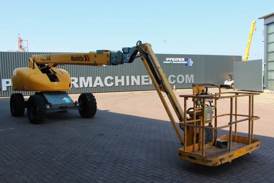 Haulotte H23TPX Diesel, 4x4 Drive, 22.6m Working Height, 19 - Teleskoplift: bild 2 Haulotte H23TPX Diesel, 4x4 Drive, 22.6m Working Height, 19 - Teleskoplift: bild 2