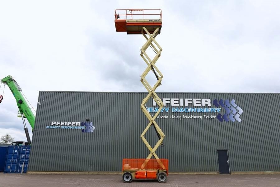 JLG M4069 Hybrid, 14.2m Working Height, 360kg Capacity - Saxlift: bild 3 JLG M4069 Hybrid, 14.2m Working Height, 360kg Capacity - Saxlift: bild 3