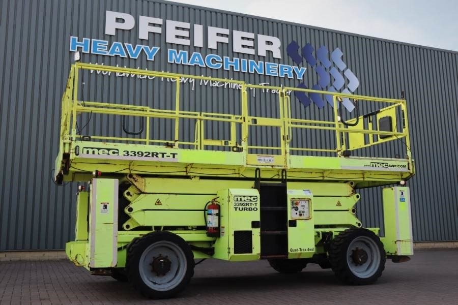 MEC 3392RT-T Diesel, 4x4 Drive, 12m Working Height, 12 - Saxlift: bild 1 MEC 3392RT-T Diesel, 4x4 Drive, 12m Working Height, 12 - Saxlift: bild 1