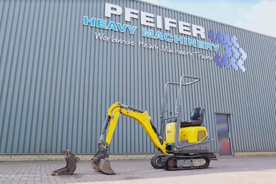 Wacker Neuson E08-01 Wacker Neuson mini excavator including 2 bu - Minigrävmaskin: bild 1 Wacker Neuson E08-01 Wacker Neuson mini excavator including 2 bu - Minigrävmaskin: bild 1