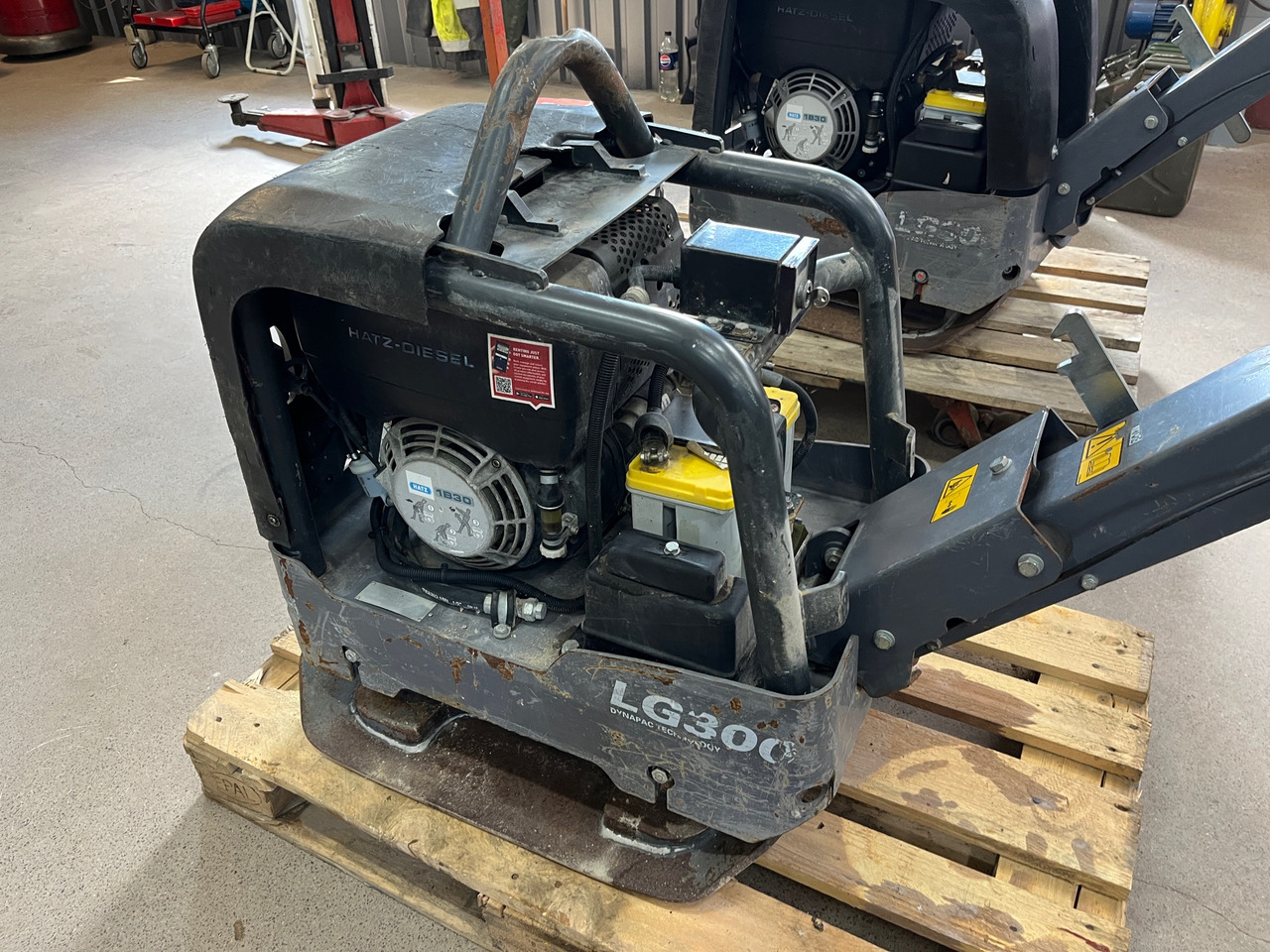 Atlas Copco LG300 - Vibroplatta: bild 1 Atlas Copco LG300 - Vibroplatta: bild 1