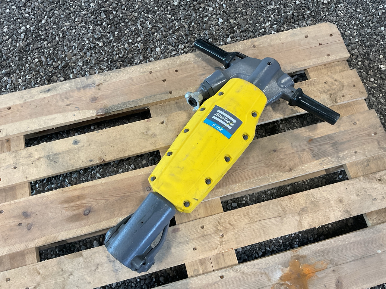 Atlas Copco RTEX 35 - Entreprenadutrustning: bild 1 Atlas Copco RTEX 35 - Entreprenadutrustning: bild 1