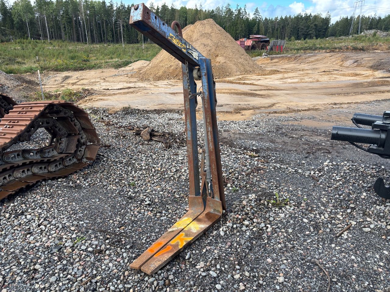 Bedsab 1500kg - Entreprenadutrustning: bild 1 Bedsab 1500kg - Entreprenadutrustning: bild 1