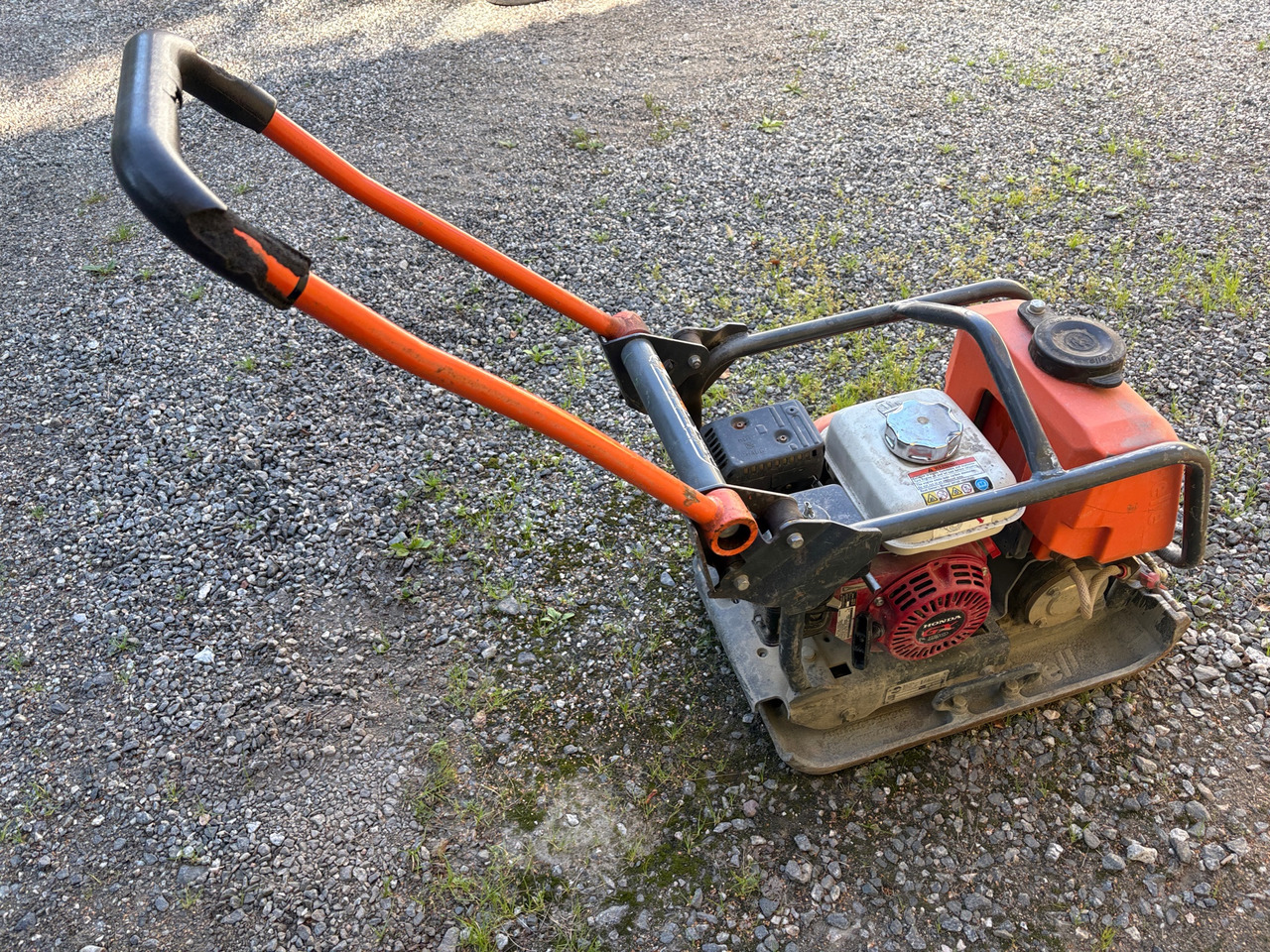 Belle FC4000EW - Vibroplatta: bild 1 Belle FC4000EW - Vibroplatta: bild 1