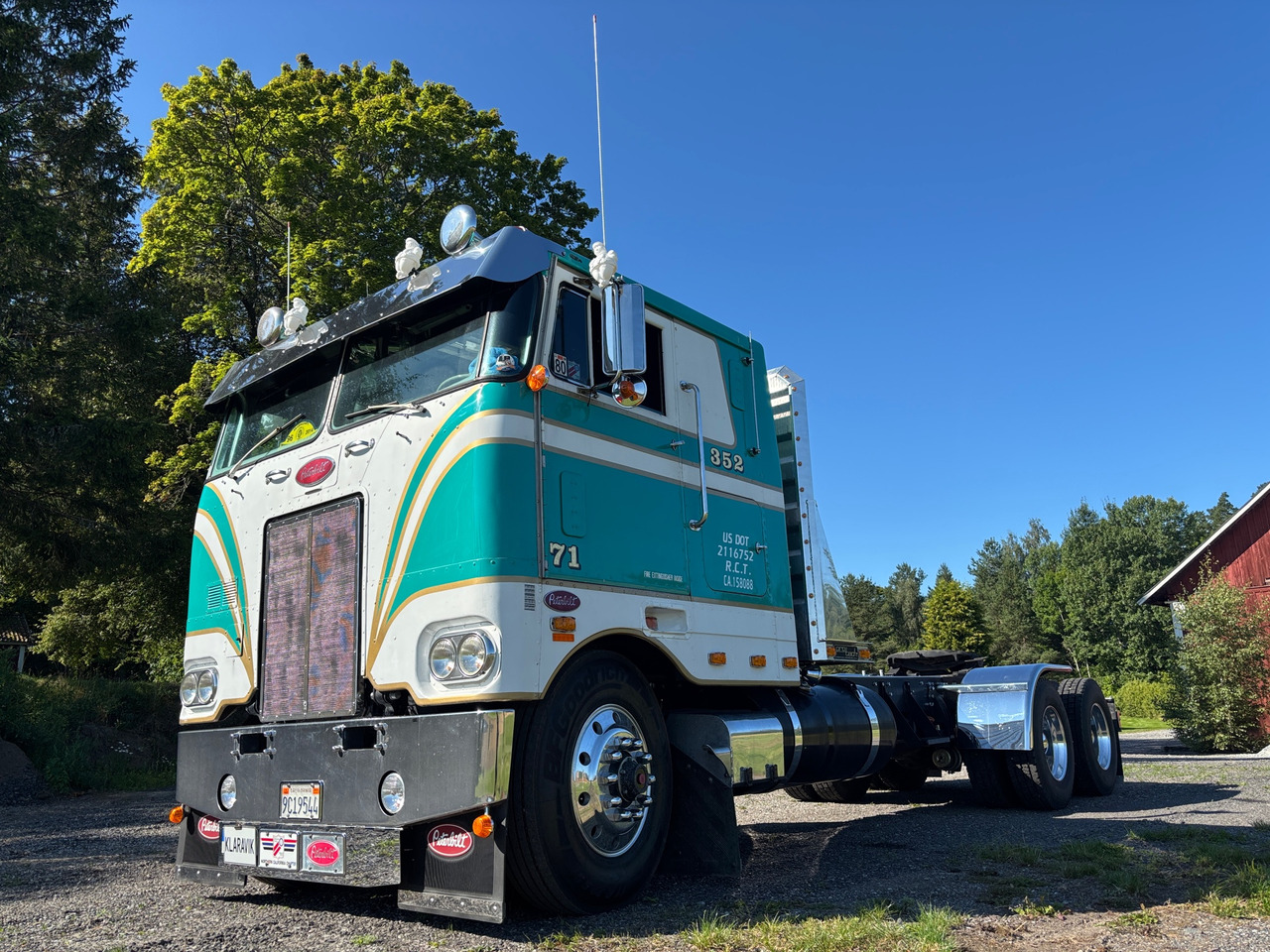 Peterbilt 352 A - Dragbil: bild 1 Peterbilt 352 A - Dragbil: bild 1