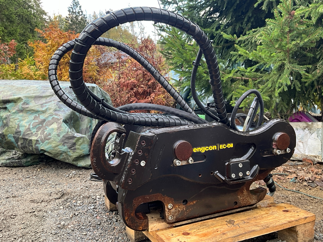 Engcon EC-Oil - Entreprenadutrustning: bild 1 Engcon EC-Oil - Entreprenadutrustning: bild 1