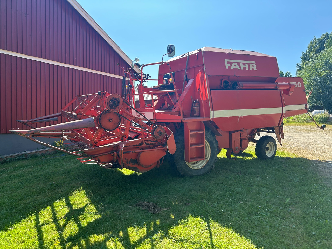 Fahr M750 - Skördetröska: bild 1 Fahr M750 - Skördetröska: bild 1