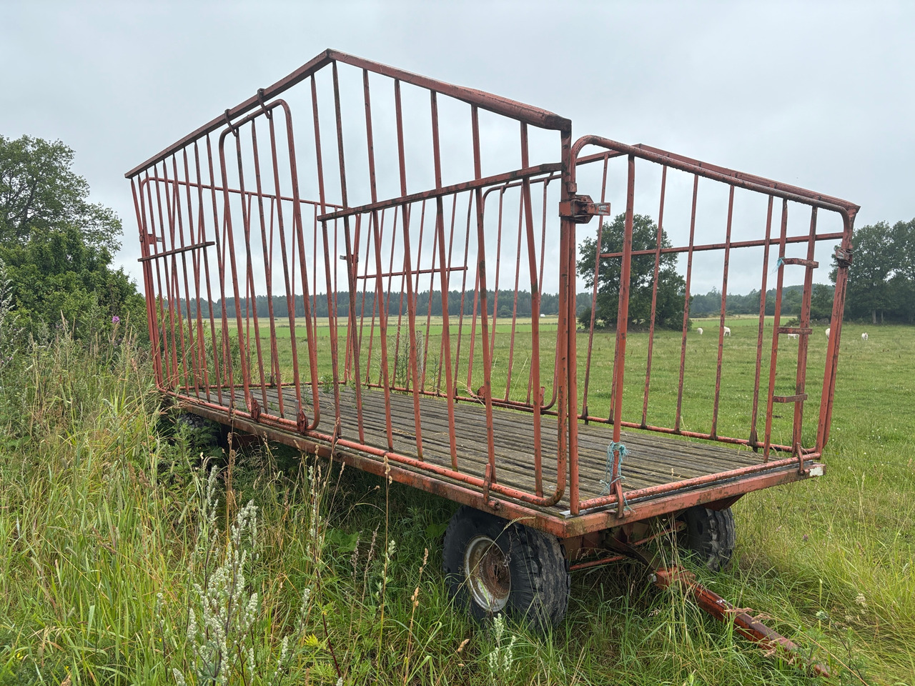 Gisebo - Traktorvagn: bild 1 Gisebo - Traktorvagn: bild 1