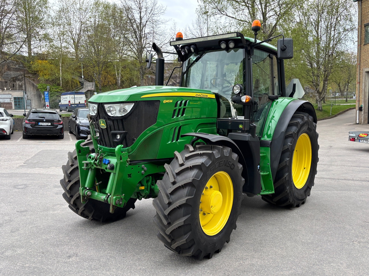 John Deere 6145M - Traktor: bild 1 John Deere 6145M - Traktor: bild 1