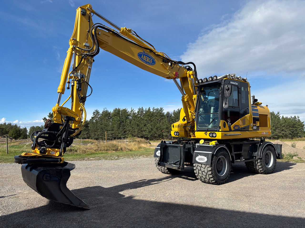 Komatsu PW160-11 - Grävmaskin: bild 1 Komatsu PW160-11 - Grävmaskin: bild 1