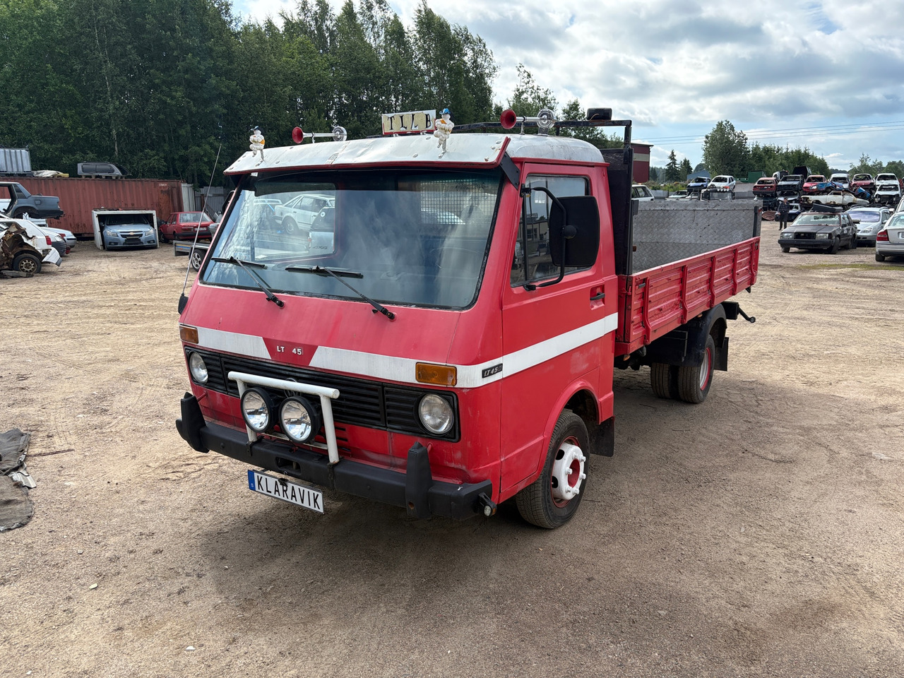 Volkswagen LT 45D - Transportbil med flak: bild 1 Volkswagen LT 45D - Transportbil med flak: bild 1