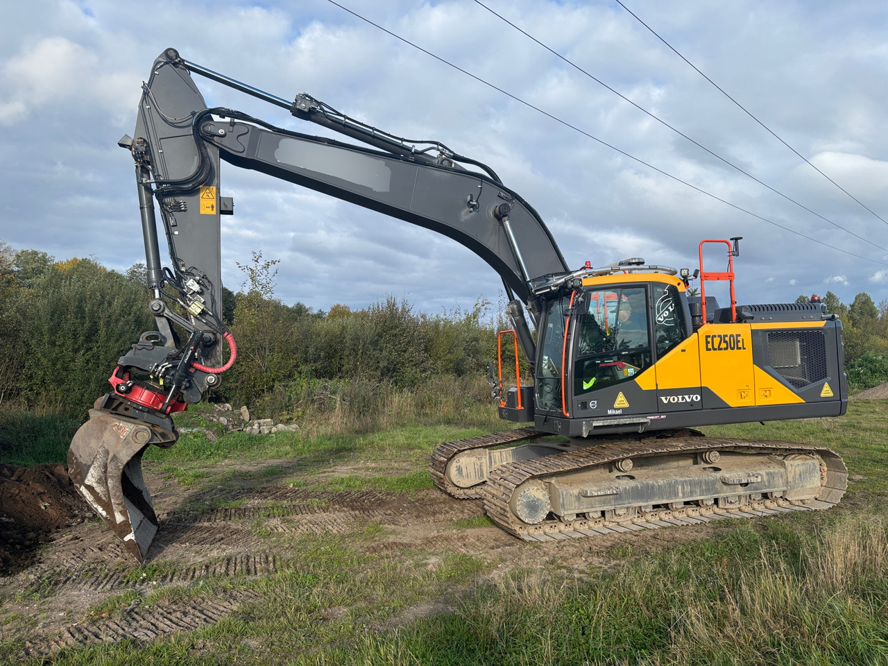 Volvo EC250EL - Grävmaskin: bild 1 Volvo EC250EL - Grävmaskin: bild 1