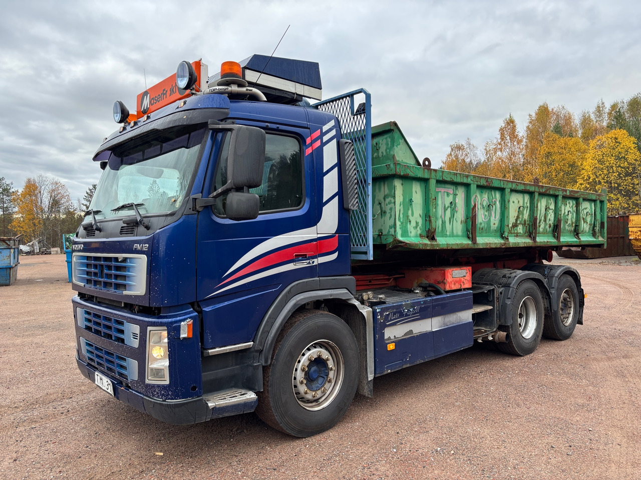 Volvo FM12 420 6x2 - Lastväxlare lastbil: bild 1 Volvo FM12 420 6x2 - Lastväxlare lastbil: bild 1