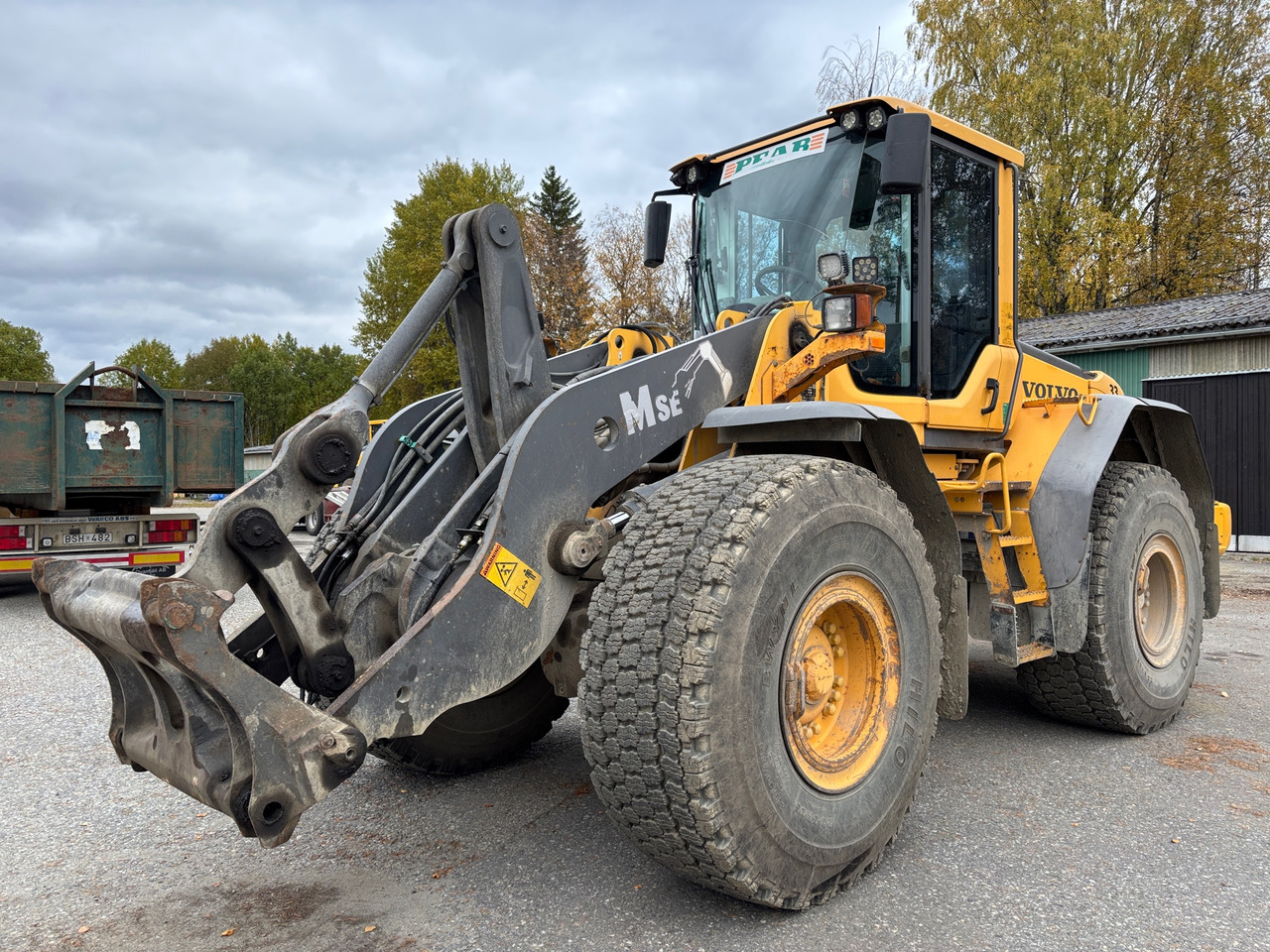 Volvo L110 F - Hjullastare: bild 1 Volvo L110 F - Hjullastare: bild 1