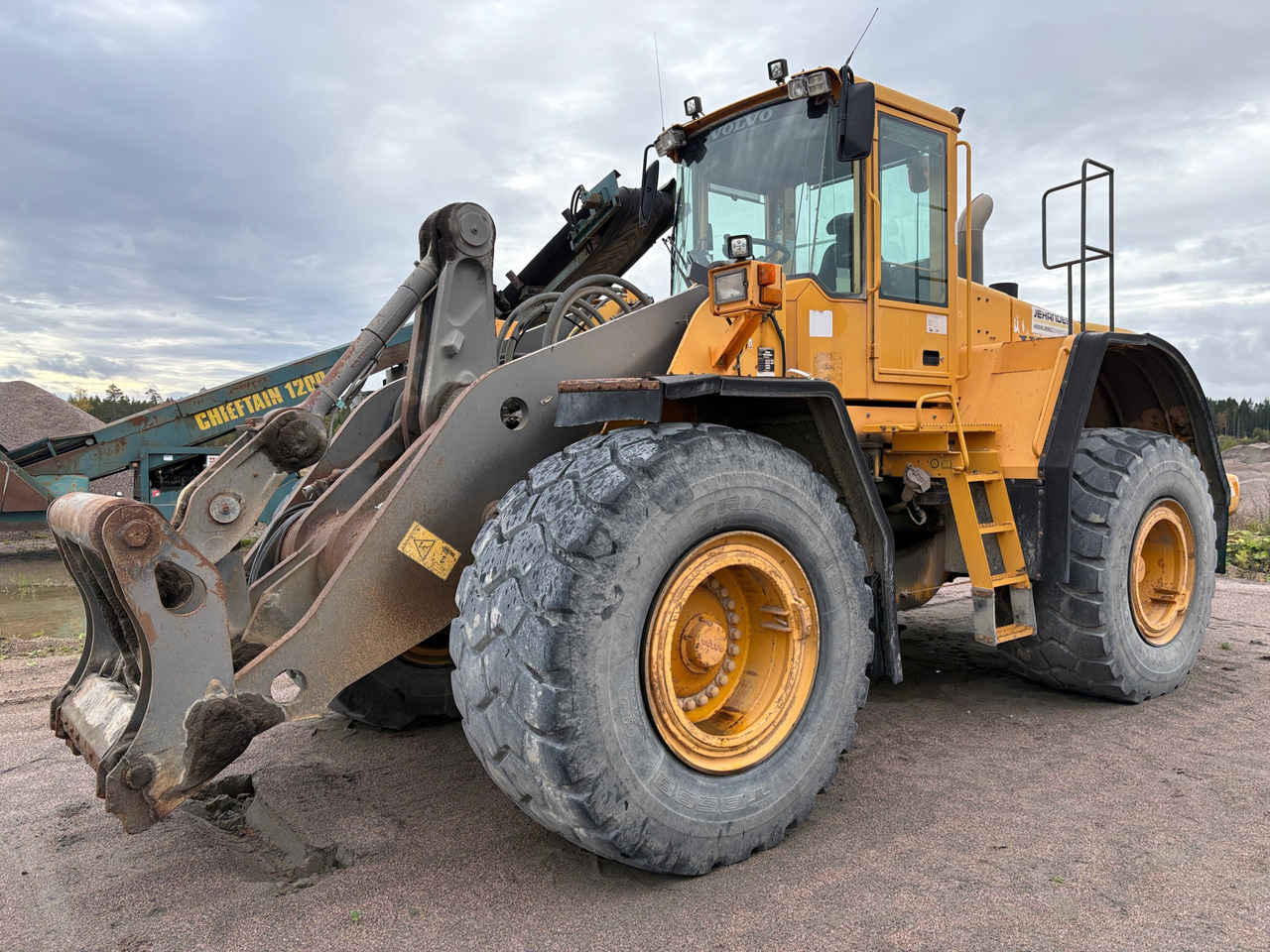 Volvo L180E - Hjullastare: bild 1 Volvo L180E - Hjullastare: bild 1