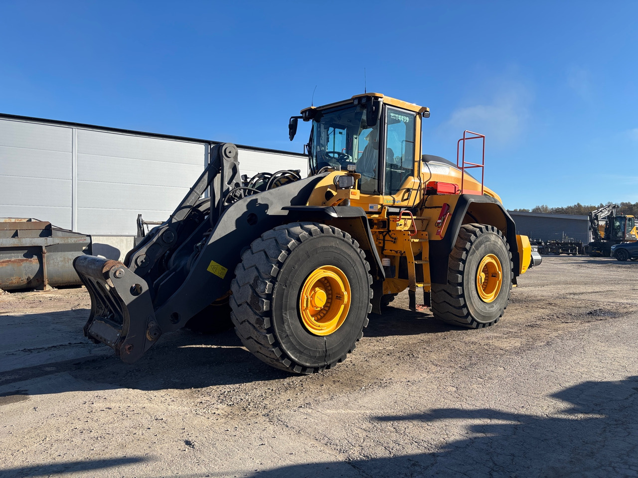 Volvo L220H - Hjullastare: bild 1 Volvo L220H - Hjullastare: bild 1