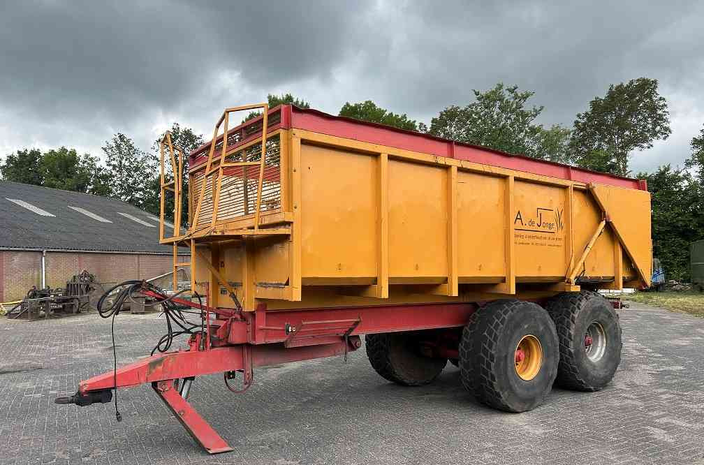 Veenhuis kipper kieper, kiepwagen, dumper - Tippvagn för lantbruk: bild 2 Veenhuis kipper kieper, kiepwagen, dumper - Tippvagn för lantbruk: bild 2