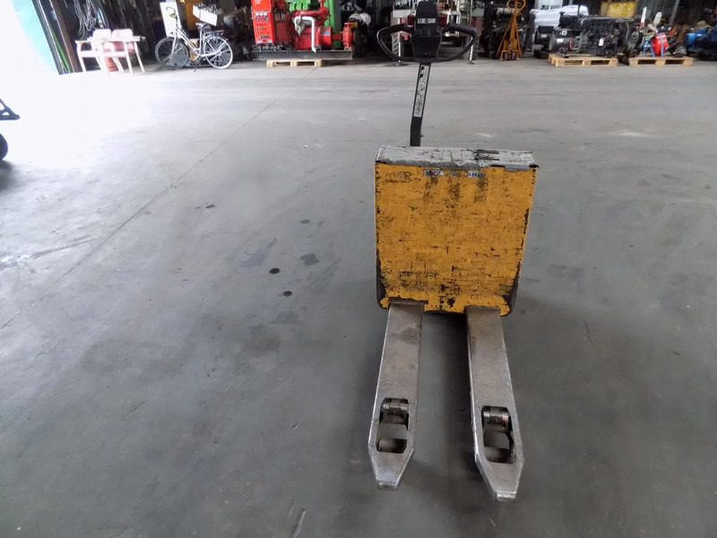 Atlet electrick lift choice off 3 pieces accu - Eltruck: bild 2 Atlet electrick lift choice off 3 pieces accu - Eltruck: bild 2