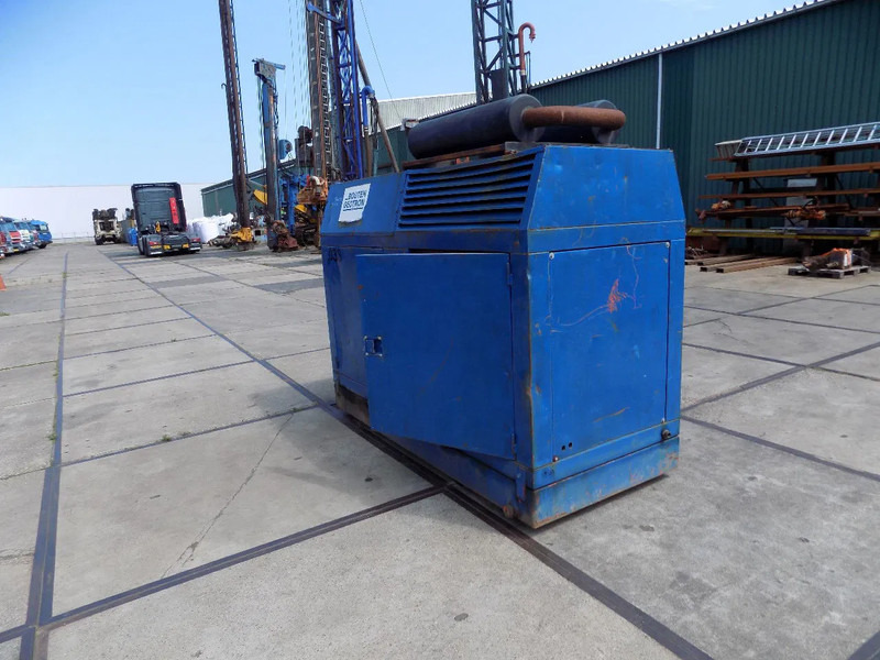 Bredenoord Bredenoord aggregaat BRD 70 KVA Deutz F5L413 - Elgenerator: bild 4 Bredenoord Bredenoord aggregaat BRD 70 KVA Deutz F5L413 - Elgenerator: bild 4