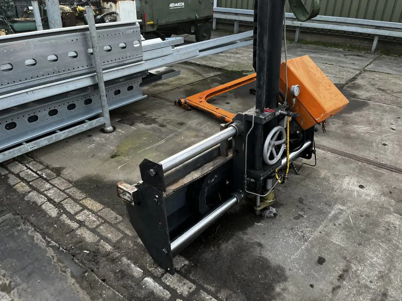 Burtec MDV 1000 / 1200 - Borrmaskin: bild 4 Burtec MDV 1000 / 1200 - Borrmaskin: bild 4