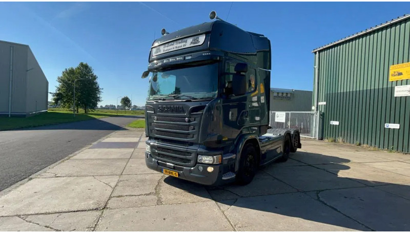 Scania R730 Clean Nordic Scania R730 trekker BLACK ON GREY - Dragbil: bild 2 Scania R730 Clean Nordic Scania R730 trekker BLACK ON GREY - Dragbil: bild 2