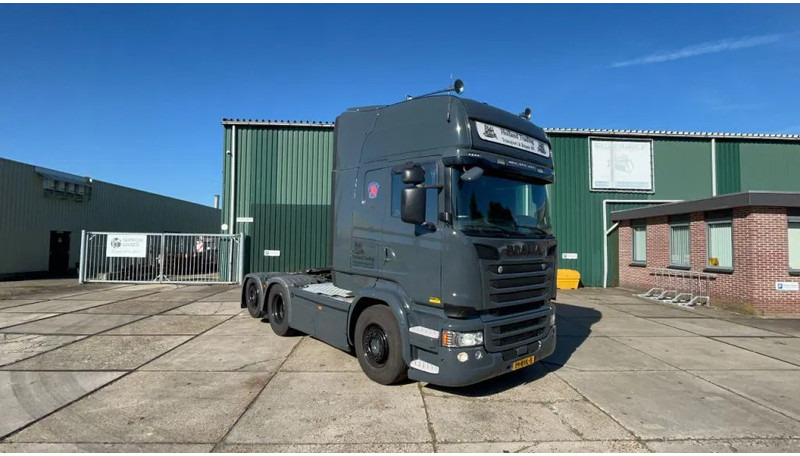 Scania R730 Clean Nordic Scania R730 trekker BLACK ON GREY - Dragbil: bild 1 Scania R730 Clean Nordic Scania R730 trekker BLACK ON GREY - Dragbil: bild 1
