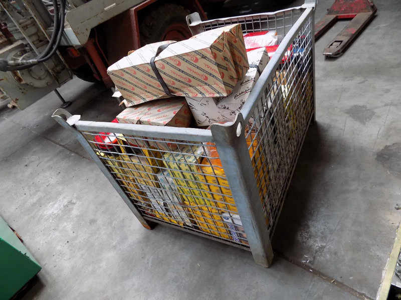 Verlichting voor truck en trailer HELLA VERLICHTING truck en trailer - Bakljus: bild 5 Verlichting voor truck en trailer HELLA VERLICHTING truck en trailer - Bakljus: bild 5
