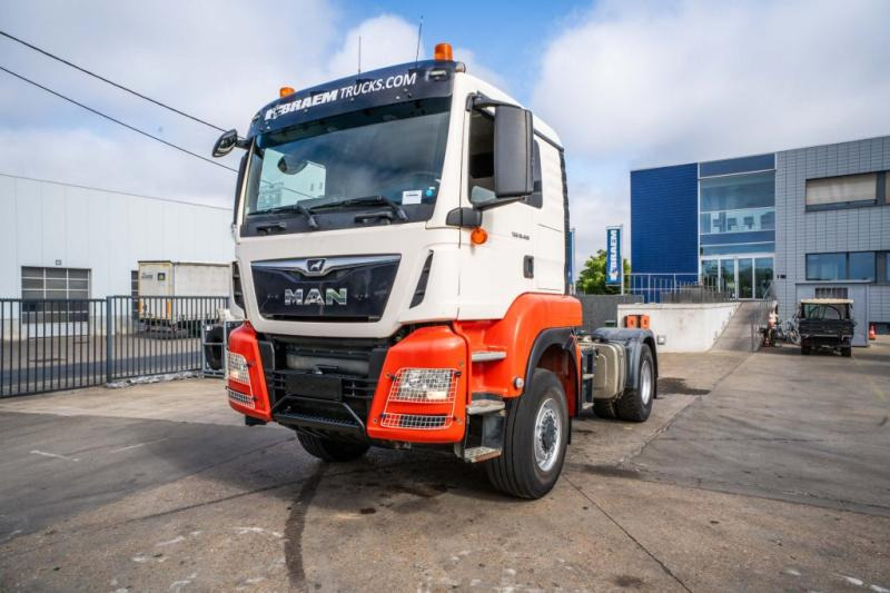MAN TGS 18.460 BLS 4X4 + kiphydr. (Cardan) - Dragbil: bild 1 MAN TGS 18.460 BLS 4X4 + kiphydr. (Cardan) - Dragbil: bild 1