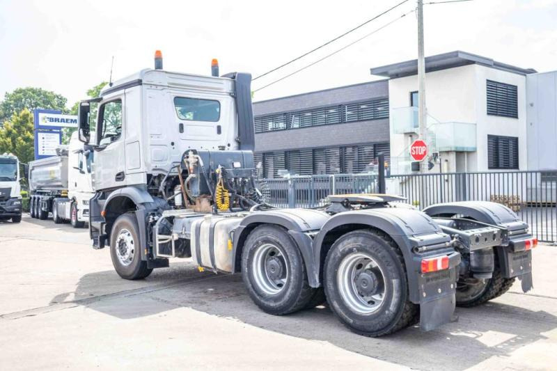 Mercedes AROCS 2645 BLS-6X4 - Dragbil: bild 4 Mercedes AROCS 2645 BLS-6X4 - Dragbil: bild 4