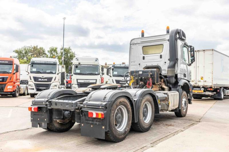 Mercedes AROCS 2645 BLS-6X4 - Dragbil: bild 5 Mercedes AROCS 2645 BLS-6X4 - Dragbil: bild 5